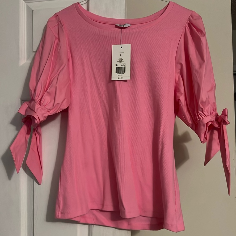 Crown & Ivy with tags cute pink blouse!